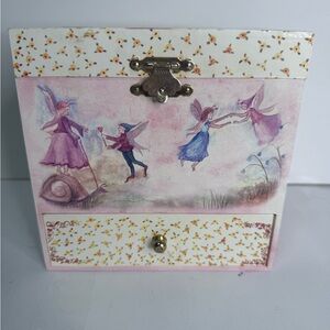 Enchantmints Fairy-Themed musical Jewelry Box with fairies and Floral Accents